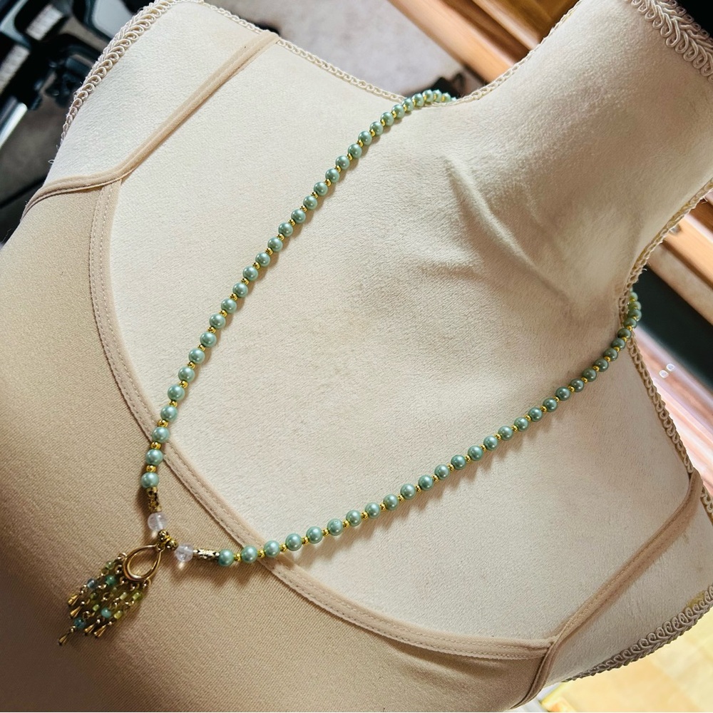 Handcrafted repurpose elegant mint green pearl vintage beaded necklace